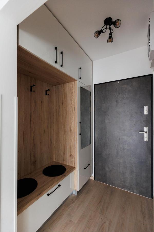 Villa Bauhaus Wellness Apartman Fsz. 1 Шіофок Екстер'єр фото